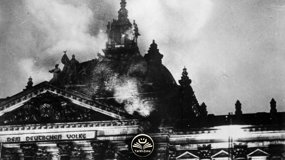 بیوگرافی آدولف هیتلر 6 آتش سوزی رایشستاگ
